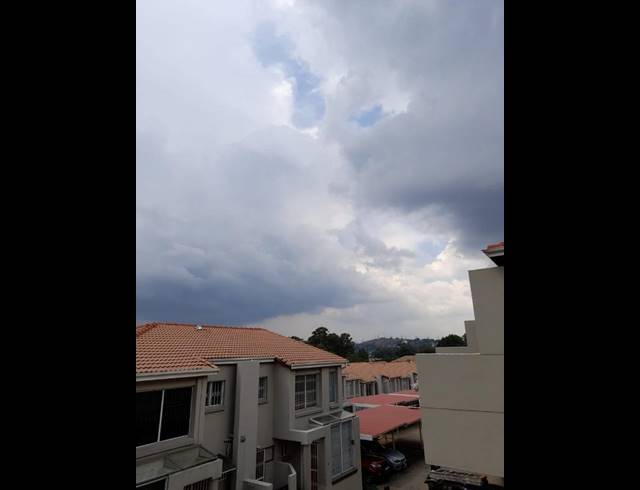 3 BEDROOM PROPERTY TO RENT IN BEDFORD GARDENS